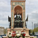 Denkmal der Republik (Taksim-Platz)  Istanbul/Beyoglu : Beyoglu, Istanbul, Stadtteile, Taksim-Platz und Gezi-Park, Türkei