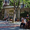 Platz vor dem Galata-Turm  Istanbul/Beyoglu : Beyoglu, Galata-Turm, Istanbul, Karaköy, Stadtteile, Türkei